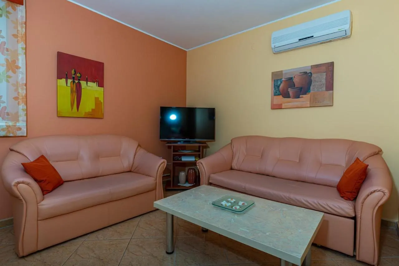 Apartman Rima Dramalj 0*,  Croatia