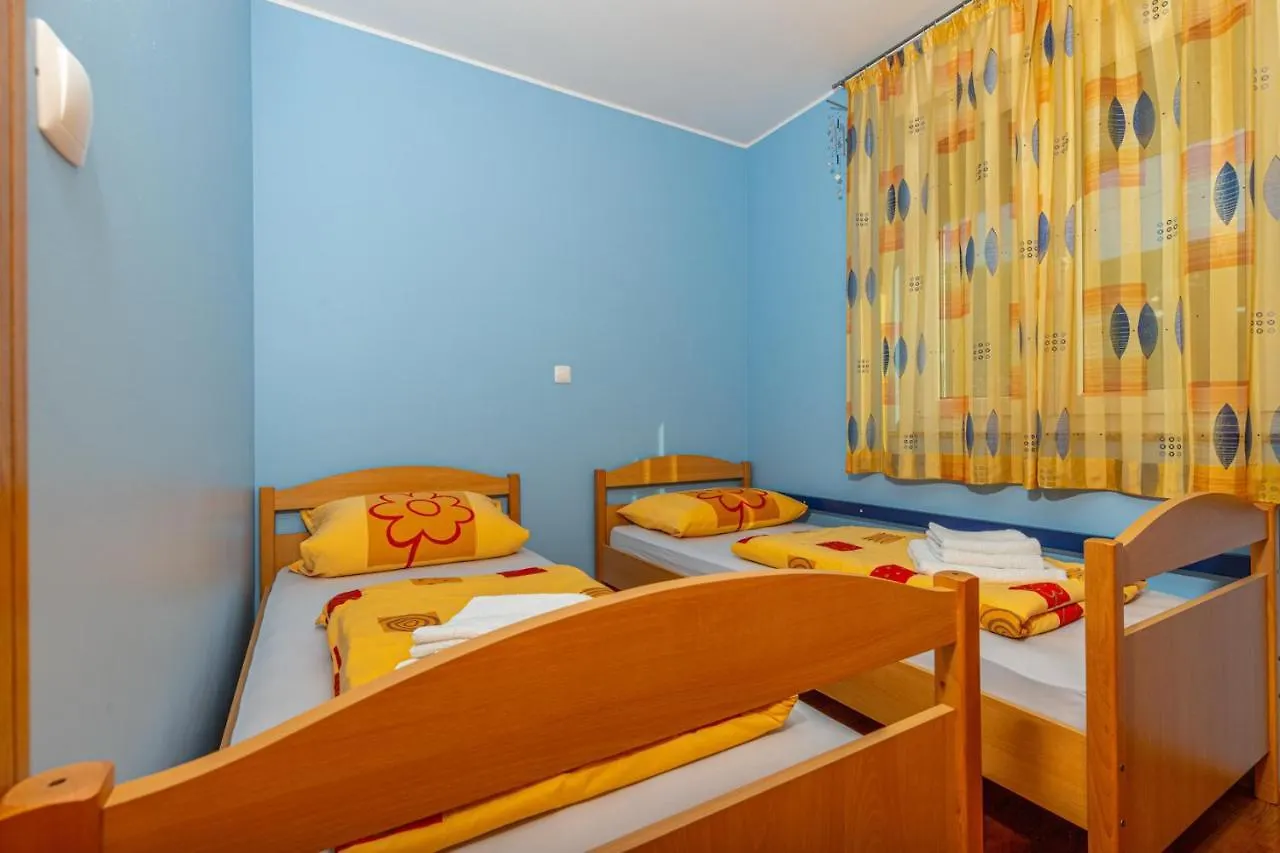 Apartman Rima Dramalj 0*,  Croatia